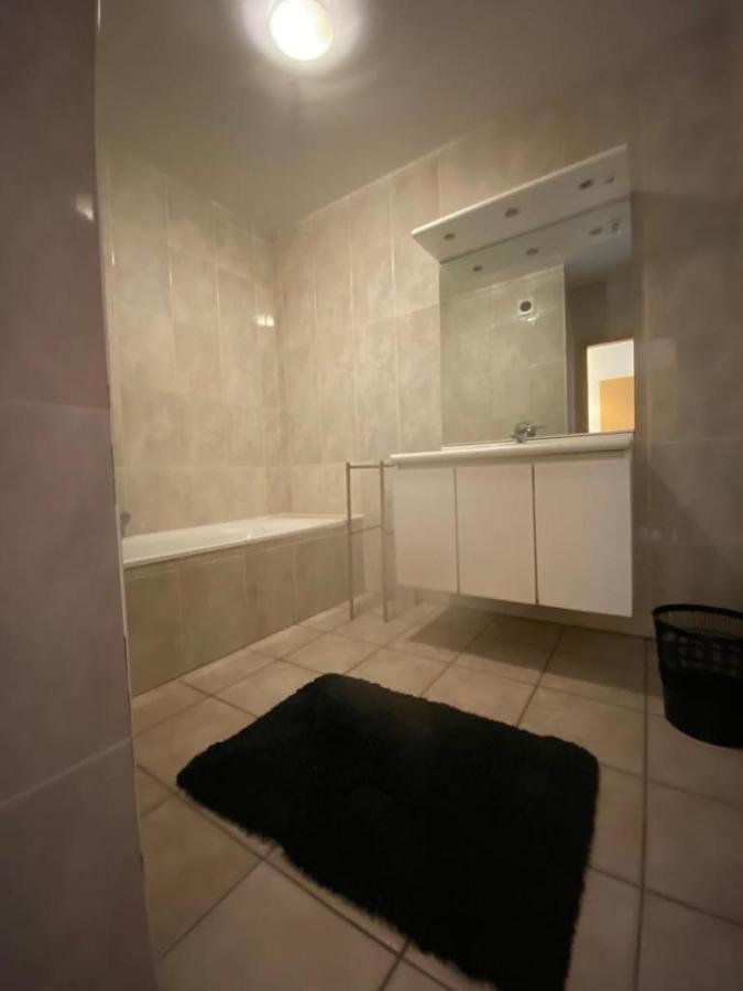 Superbe Appartement Lumineux Et Spacieux Antwerpia Zewnętrze zdjęcie